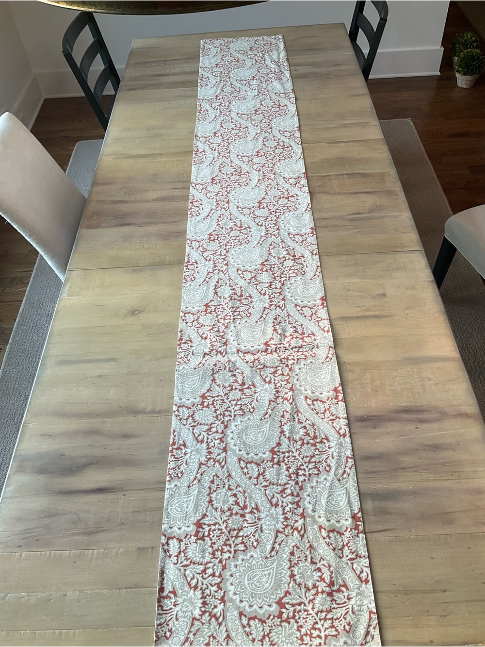 Williams Sonoma table runner 18x108
